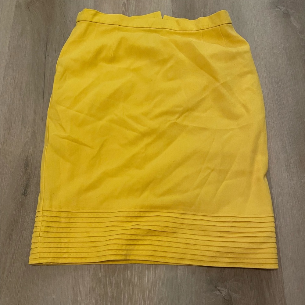 Escada Bright Yellow Pleated-Hem Mini Skirt
